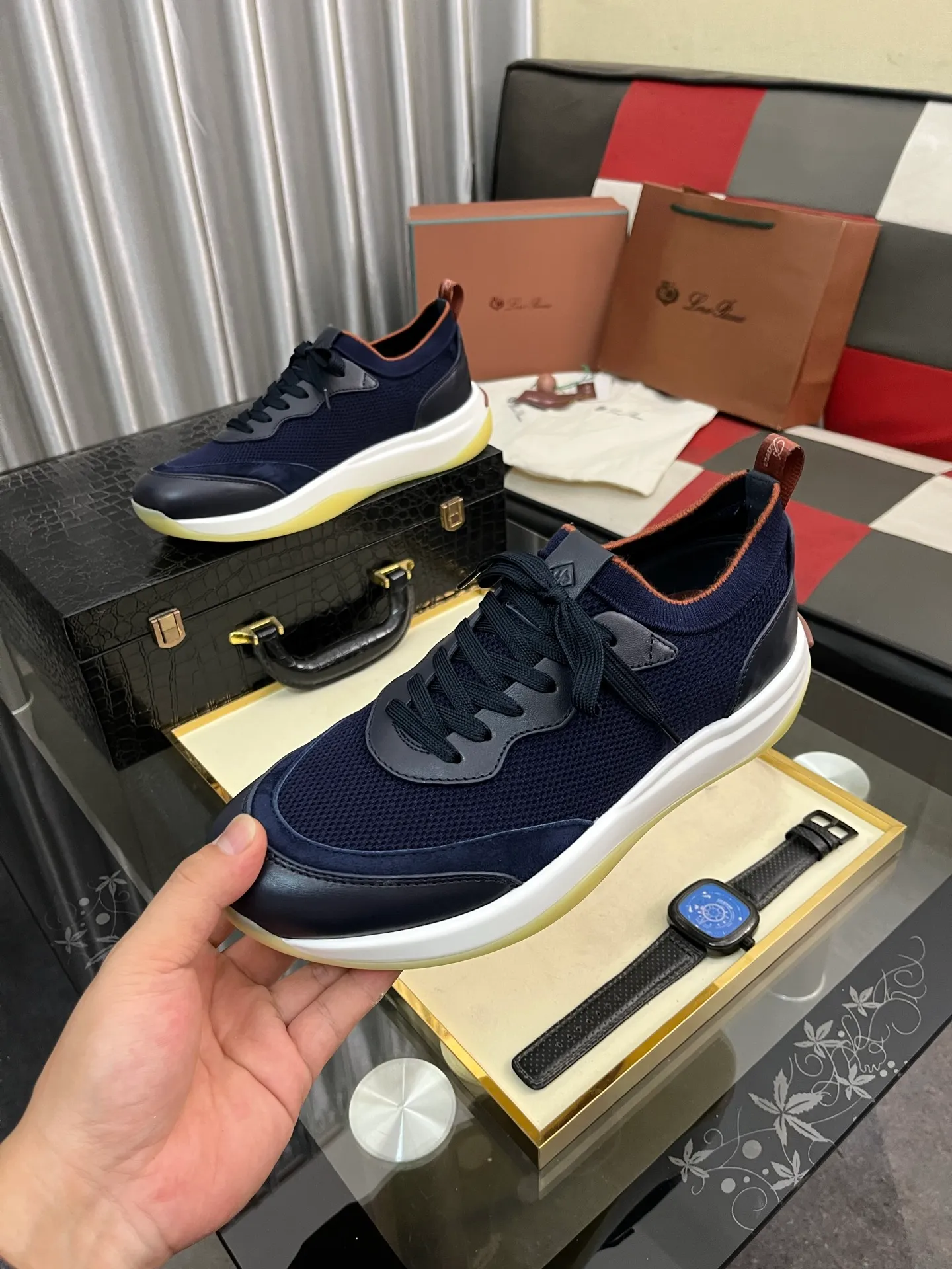 Men's men's shoes💰620⌚️⌚️Loro Piana - Loro Piana LP classic casual shoes, men's lace-up casual shoes and sneakers, high-quality lightweight and comfortable fabrics, suitable for outdoor leisure, the color is young and energetic, the upper is imported deerskin from Italy, it is great with sportswear or casual suits! Code number: 38-446️⃣Colors available
